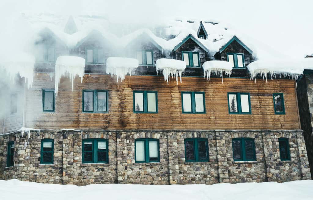 Stay at Deer Lodge in Lake Louise