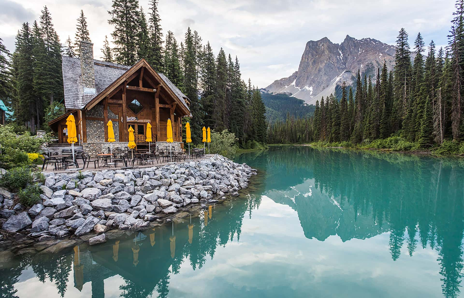 Emerald Lake Lodge Field Canada